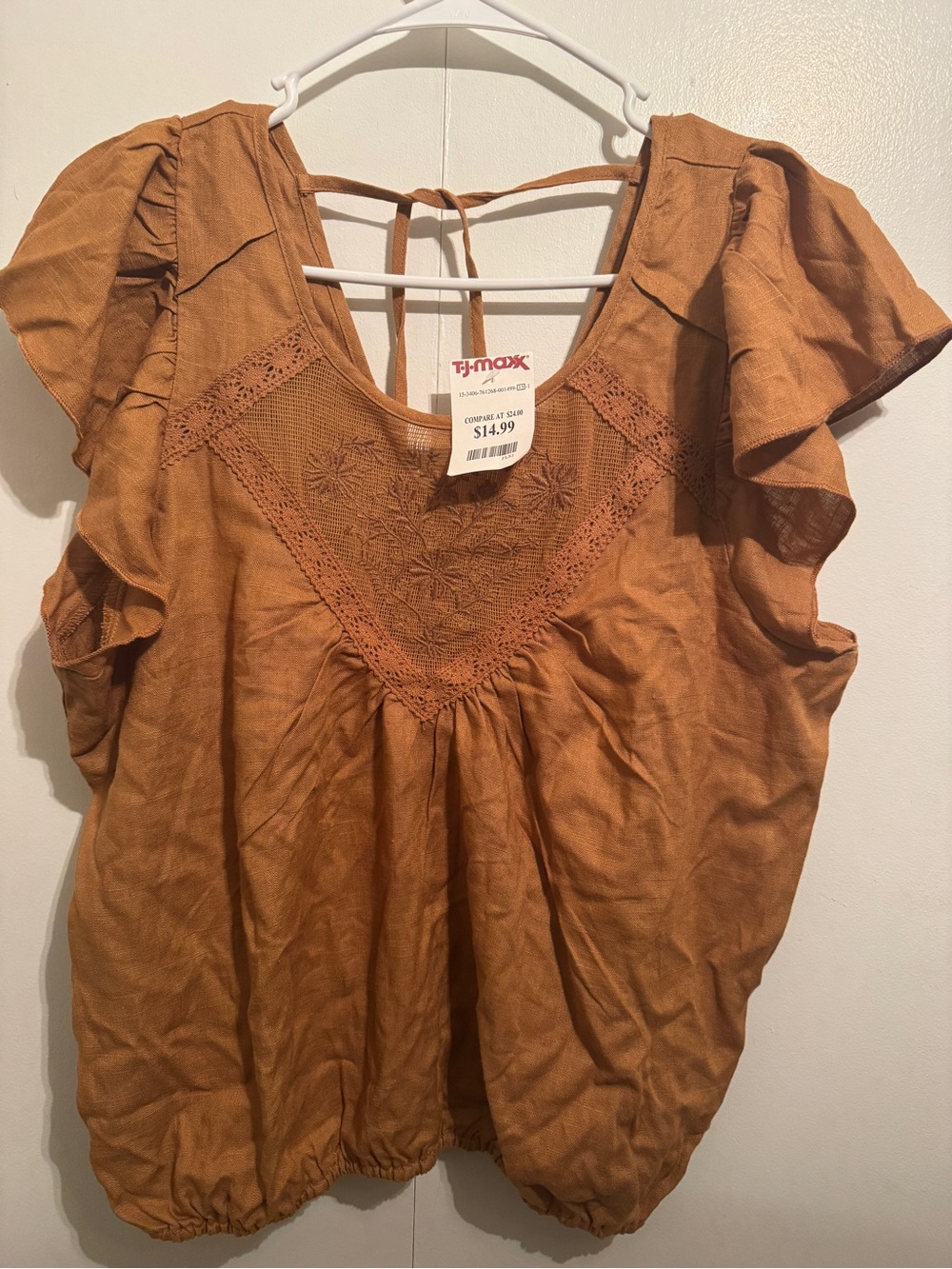 NWT Rust Embroidered Flutter Sleeve Top